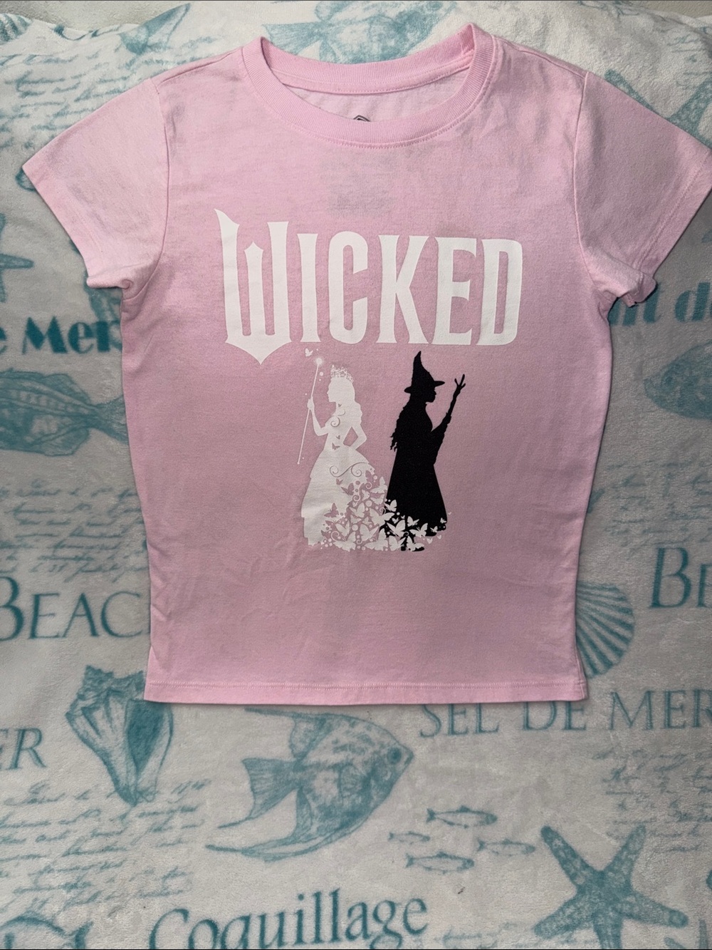 5️⃣ FOR 2️⃣0️⃣ SALE 🏷️ Girls' Pink Wicked Graphic Tee Size 10/12